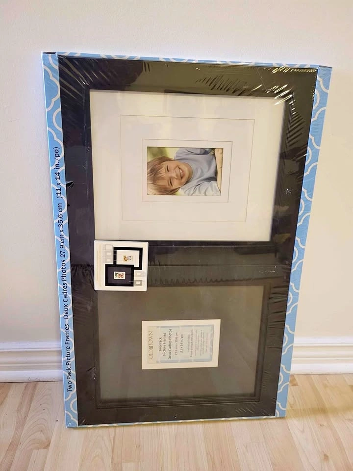 2 Pack Picture Frames - NEW