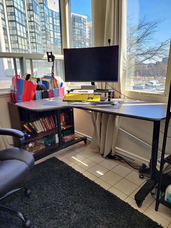 Ikea Bekant manual sit and stand desk