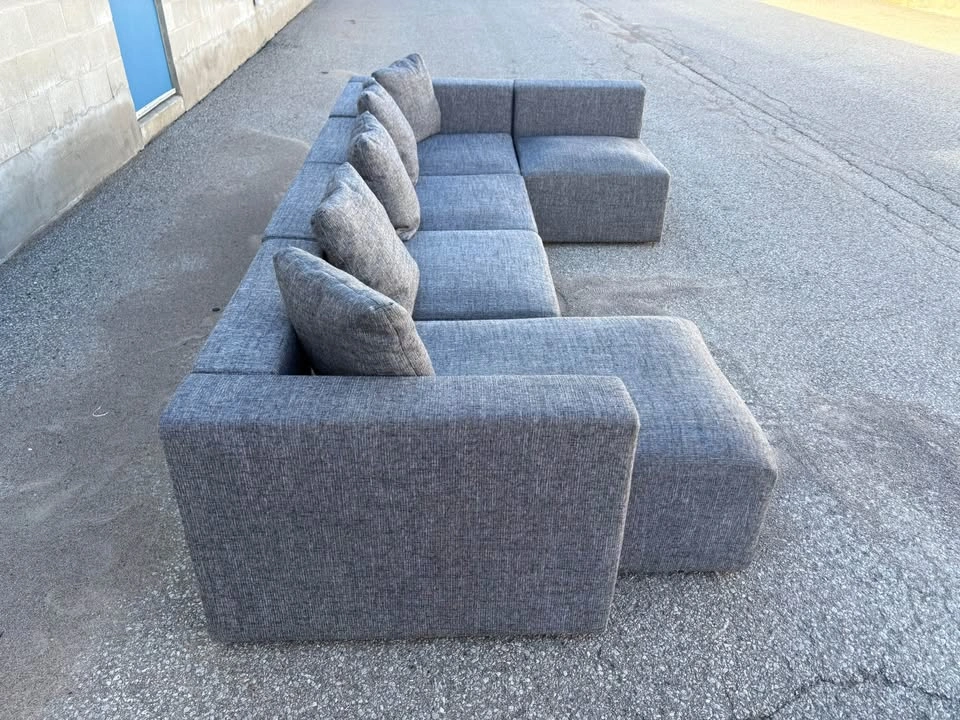 Five Piece Grey Modular Sectional Sofa - Free Delivery - photo 4