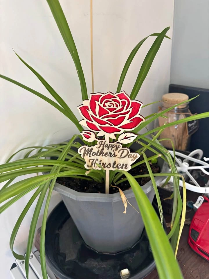 Wooden personal rose
