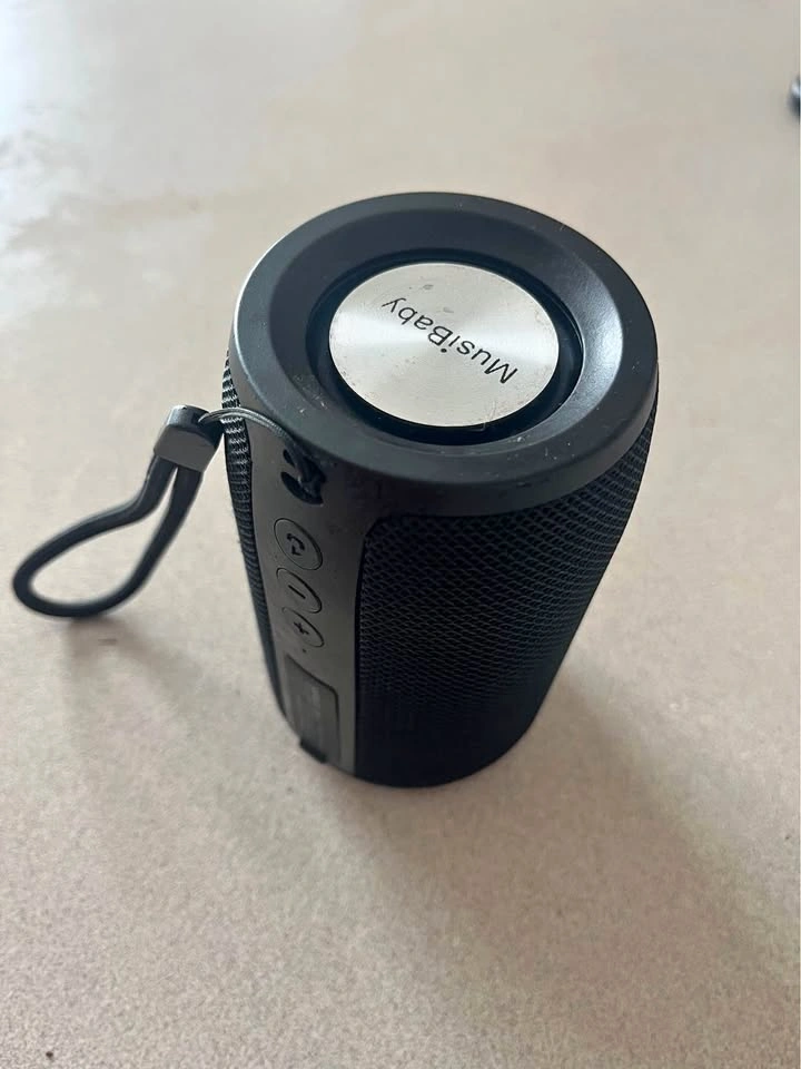 MusiBaby M68 Portable Bluetooth Speaker