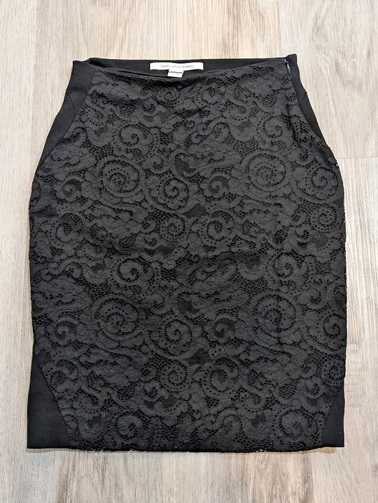 Diane von Furstenberg Black Lace Pencil Skirt - Size 0