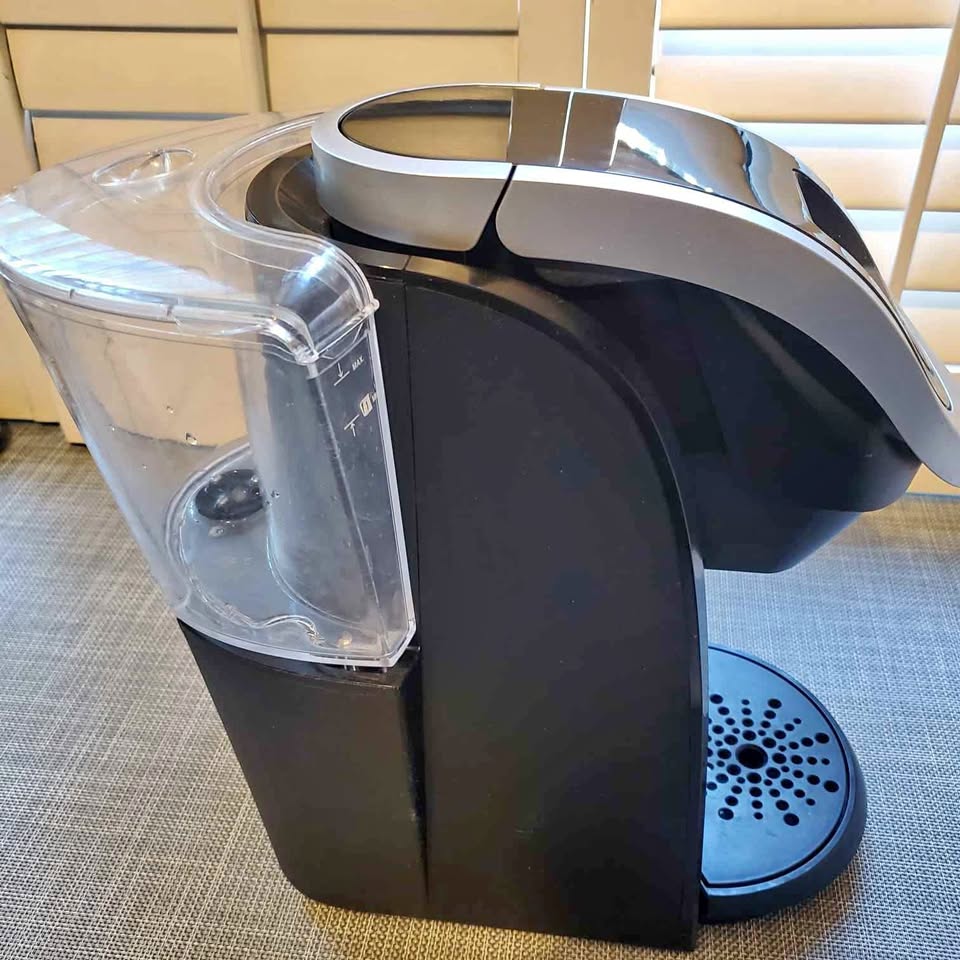 Keurig 2.0 K200 K Cup Coffee Maker