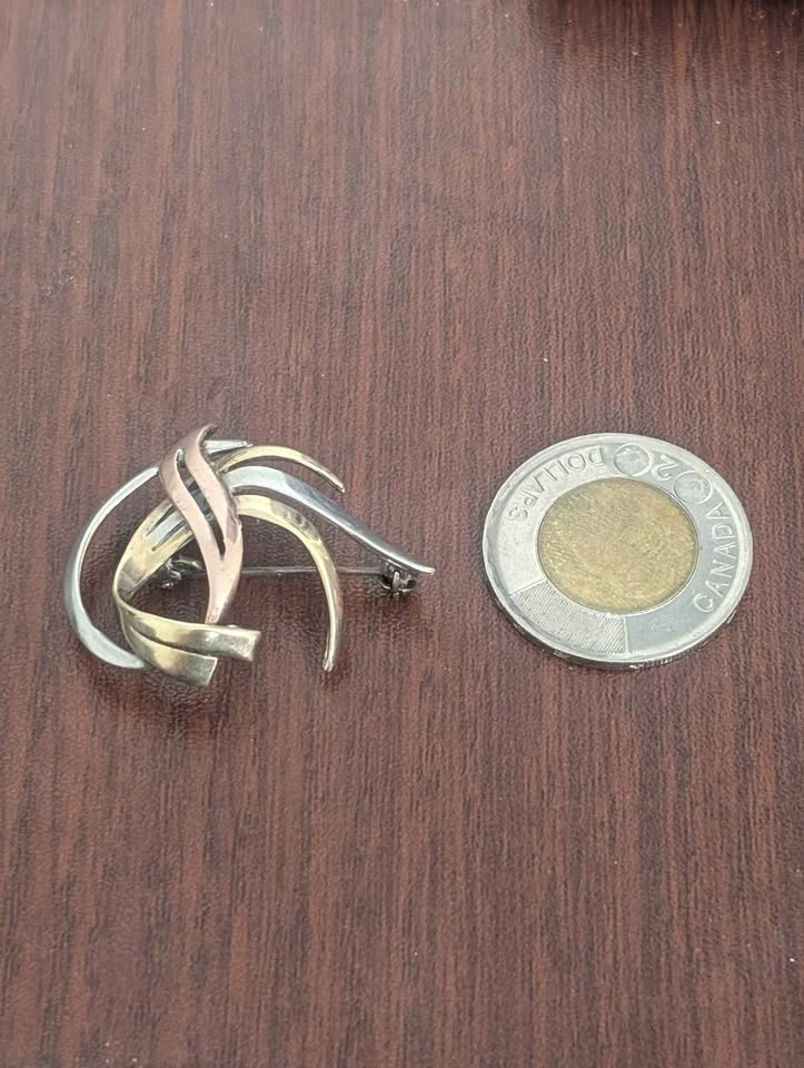 Lovely Tricolour Sterling Silver Brooch from Italy $45 - photo 2
