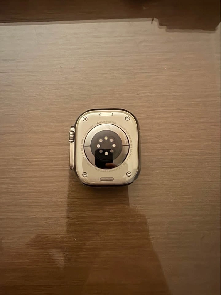 Apple Watch Ultra (gen 1) 49mm - photo 4