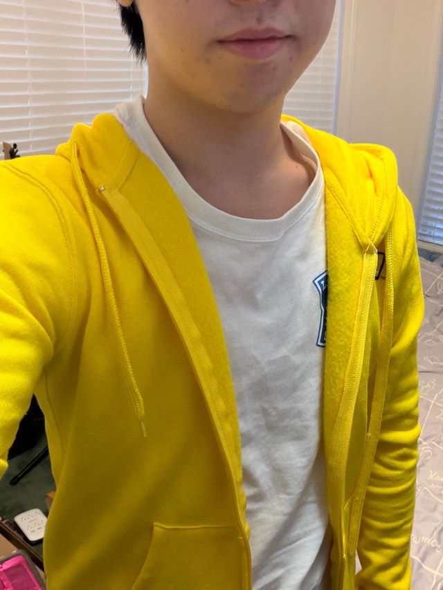 Pikachu Sweater - Men's Small - photo 2