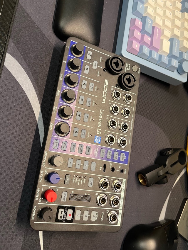Zoom Livetrak L8 - photo 2