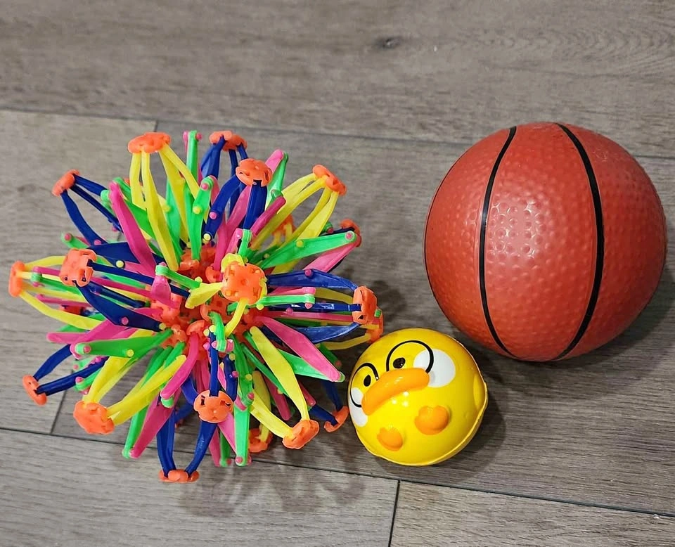 Kids Toy Bundle – Expanding Ball, Basketball, Duck Toy & Playdou