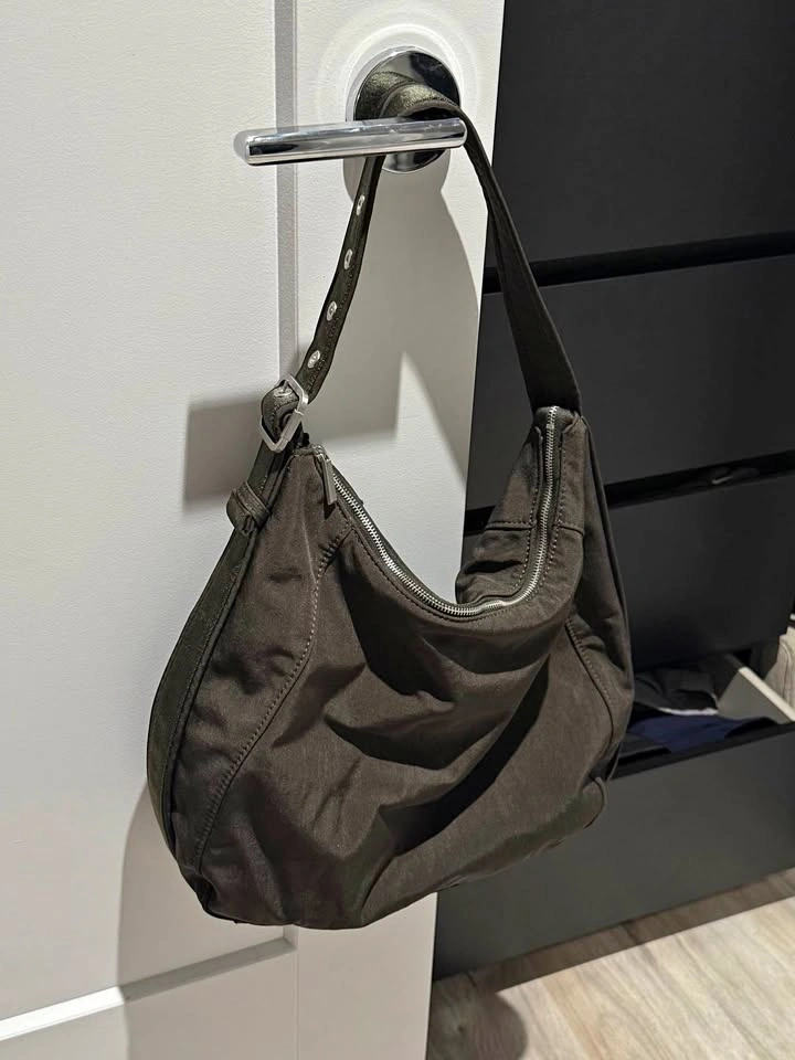 Zara bag fits an ipad
