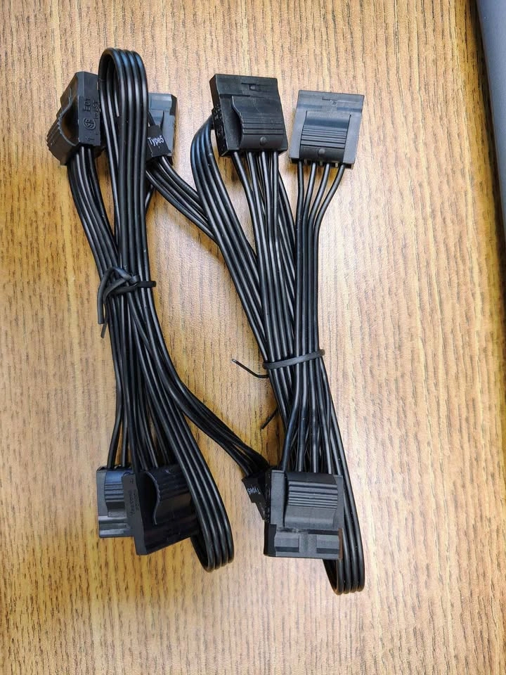 PCIE Cables for Custom PC Builds - photo 3
