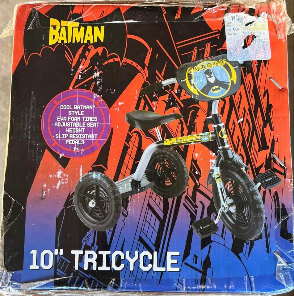 Batman 10” Tricycle - photo 2