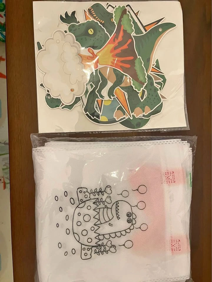 Dinosaur Birthday Party Loot Bags & Garland