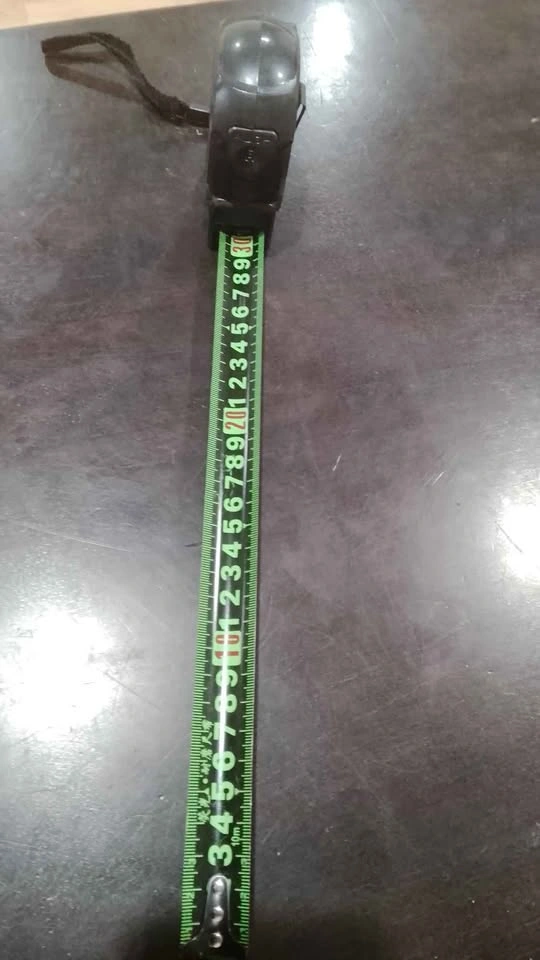 Heavy-Duty 10m x 25mm Retractable Measuring Tape - photo 2