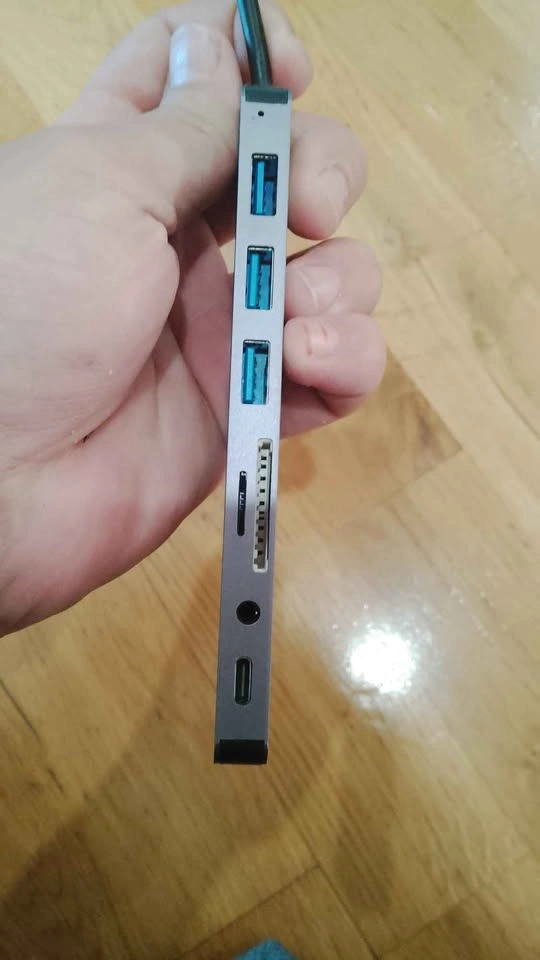 7-in-1 USB-C Hub - photo 2