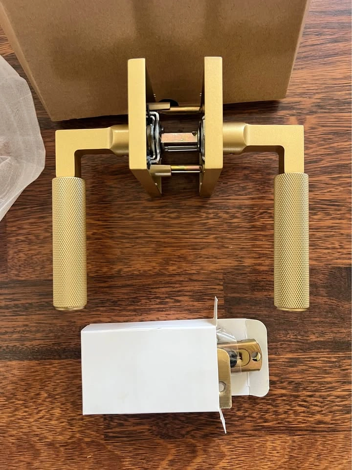 [Brand new] 1 Pack Gold Privacy Door Handles - photo 2