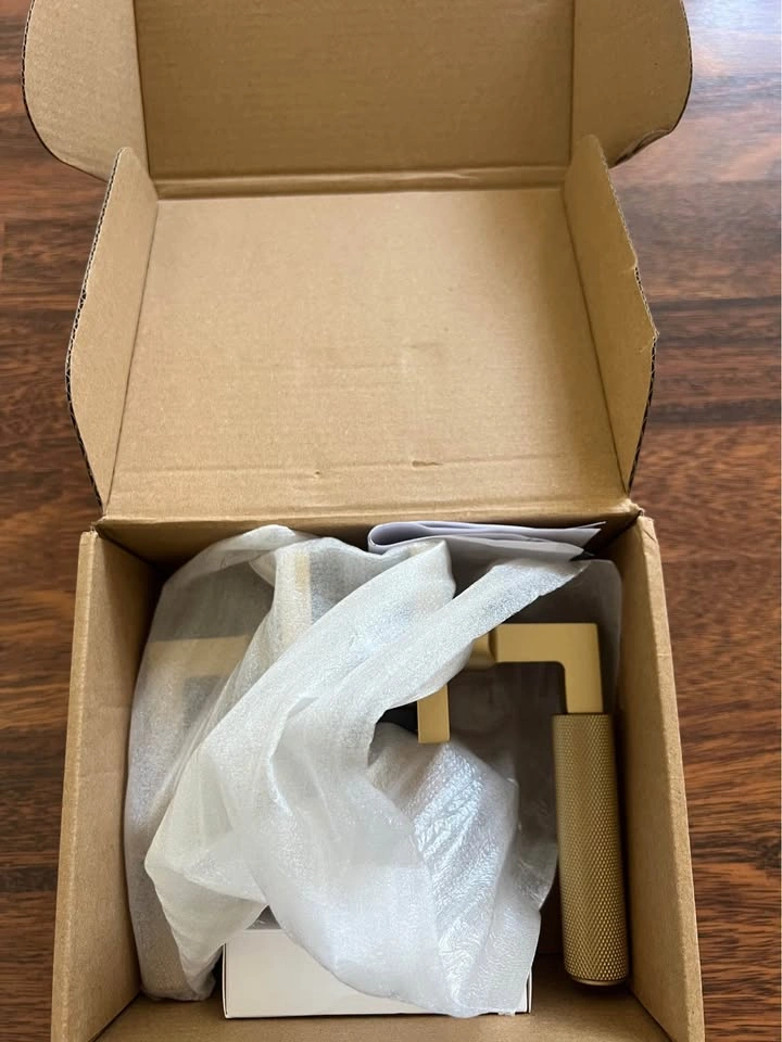 [Brand new] 1 Pack Gold Privacy Door Handles - photo 3