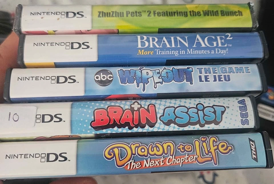 Nintendo DS Lite w/ games $80 - photo 2