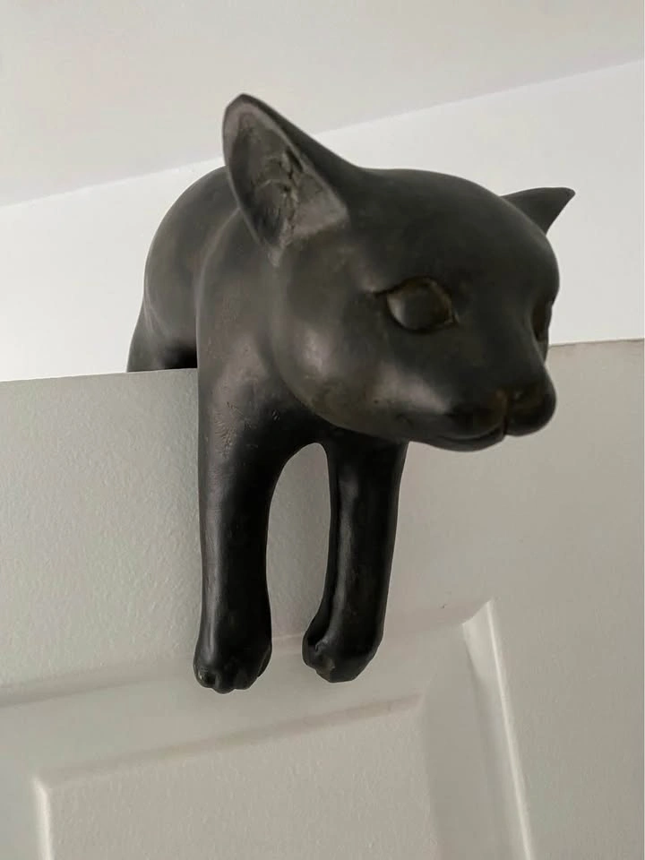 Black Cat Statue for Door or Chair - photo 2
