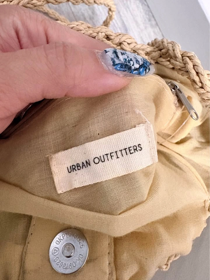 Urban Outfitters Straw Crossbody Bag - photo 4