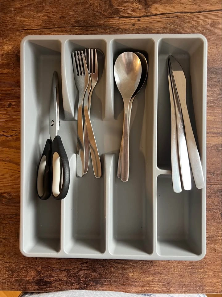 Assorted Kitchen Stuff Bundle - Plates, Bowls, Cutlery/Utensils - photo 4