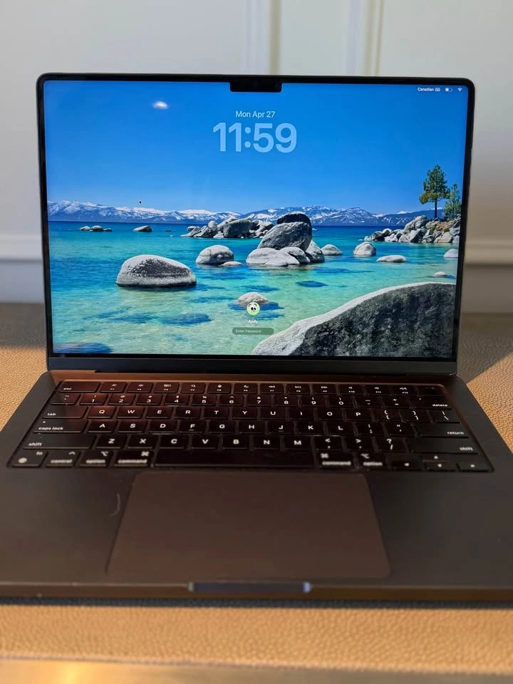 Apple Macbook Pro 14" | M3 Pro (Nov 2023) | 18GB RAM | 1TB SSD - photo 2