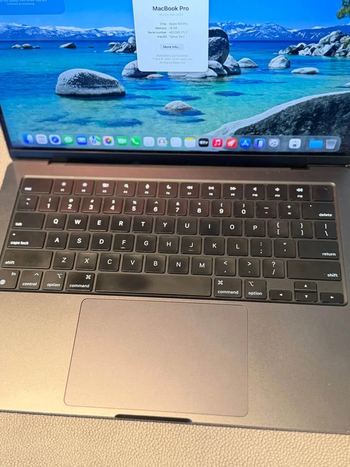 Apple Macbook Pro 14" | M3 Pro (Nov 2023) | 18GB RAM | 1TB SSD - photo 4