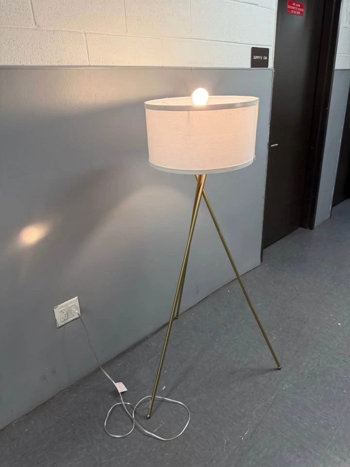Floor lamp - photo 5