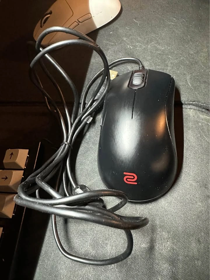 Zowie ZA13-B Wired Gaming Mouse - photo 2