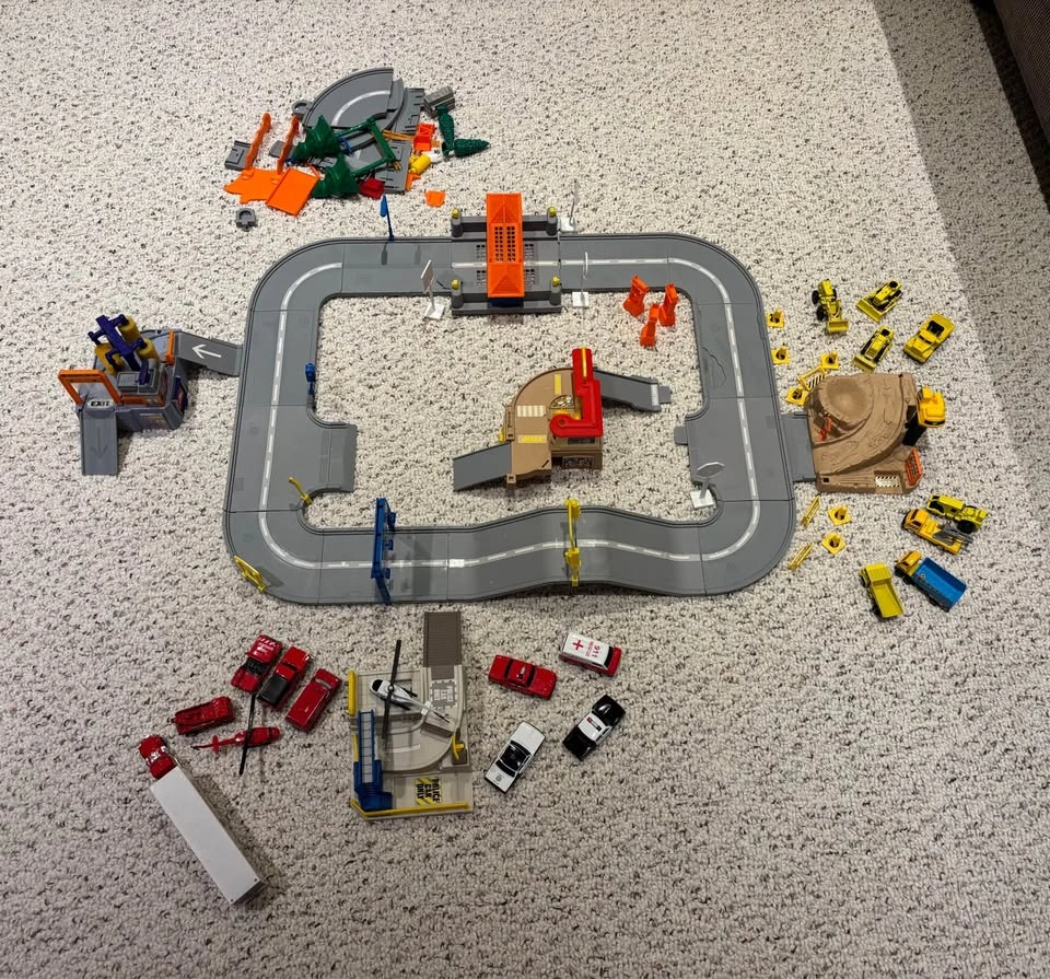 Toy cars, road, buildings, fire/police set, ~100 race cars - photo 2