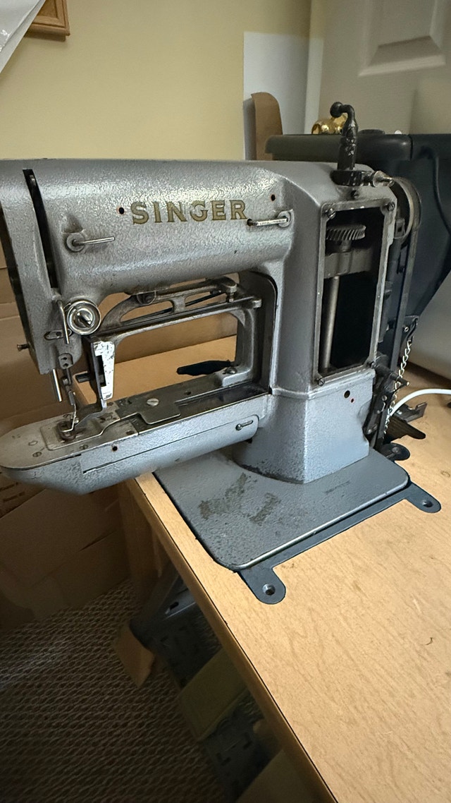 Singer Industrial Bartack Machine