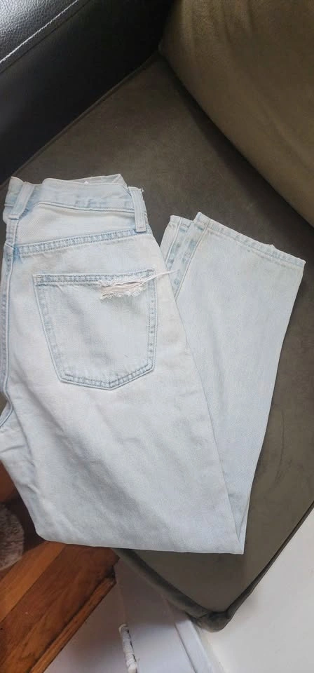 Uniqlo Women's Jeans - photo 3