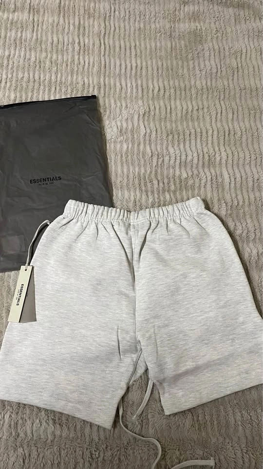 AUTHENTIC || Essentials FOG Shorts - photo 2