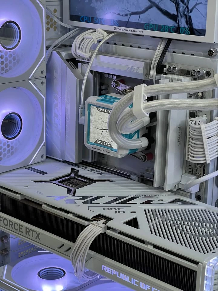 ALL WHITE RTX 4080 SUPER Gaming PC - Ryzen 7 7800X3D - 64GB DDR5 - photo 3