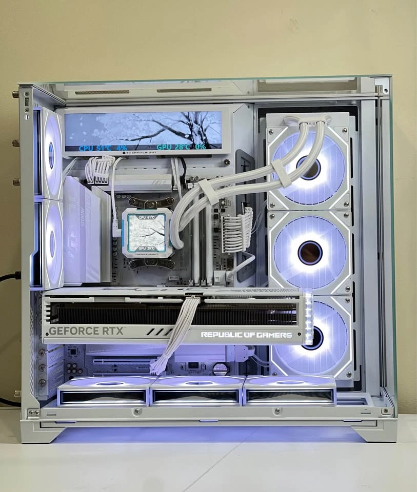 ALL WHITE RTX 4080 SUPER Gaming PC - Ryzen 7 7800X3D - 64GB DDR5 - photo 4