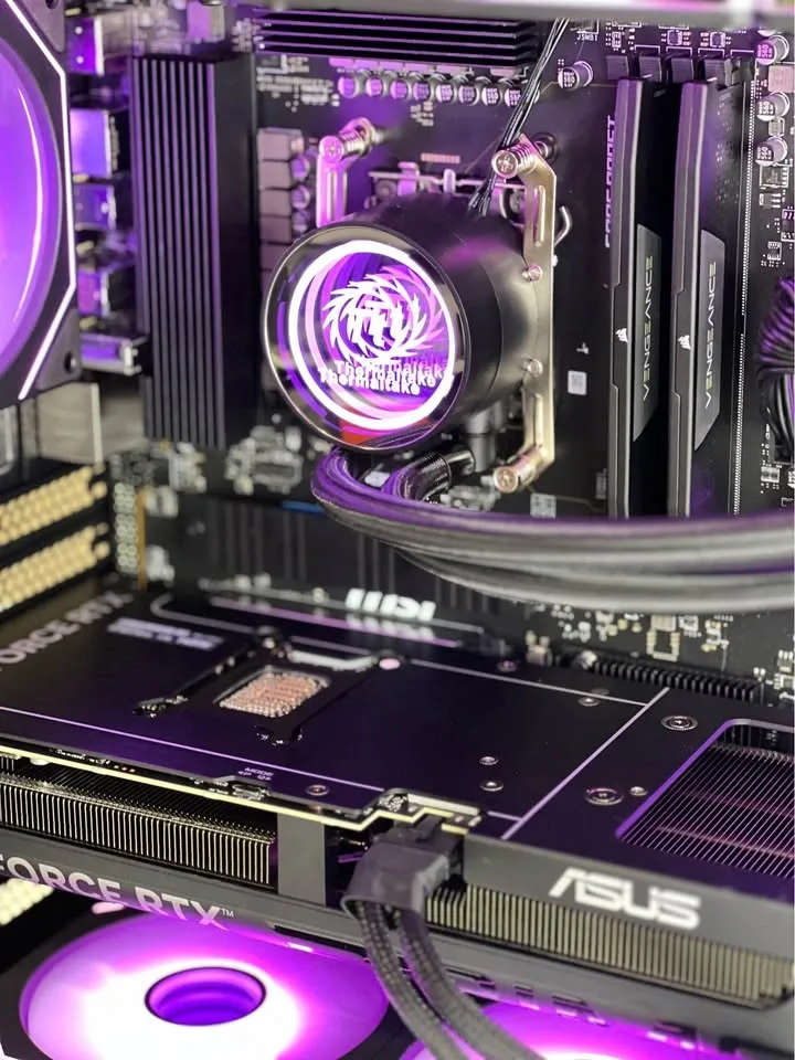 RTX 5070 Gaming PC - Ryzen 7 7800X3D - 32GB DDR5 RAM - photo 3