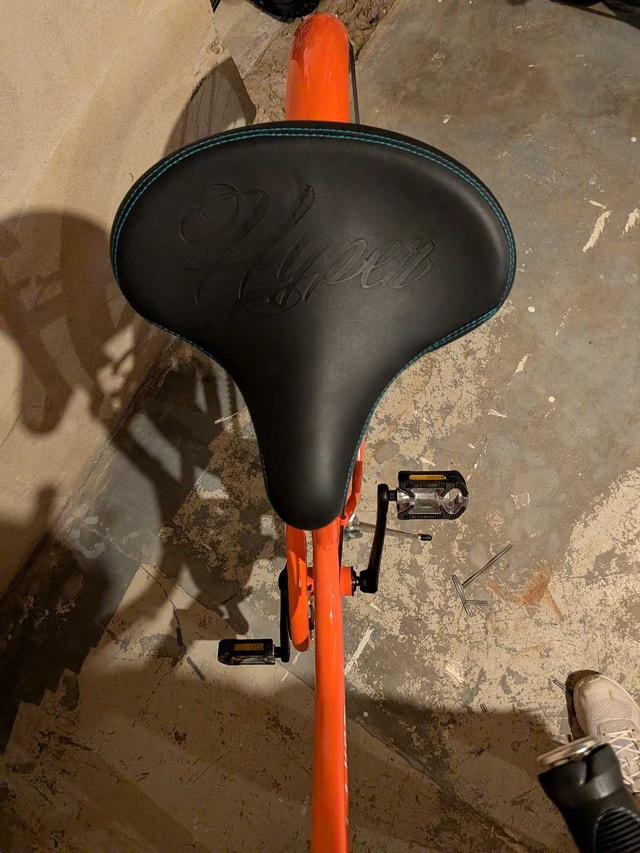 Hyper 26" Ladies Commute Bike, Coral Color! - photo 3