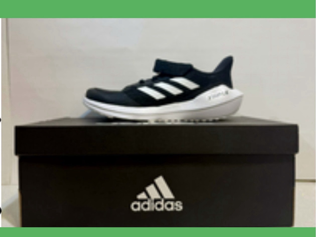 adidas Unisex Kids Low Top Athletic Sneaker Black/White Hook & L