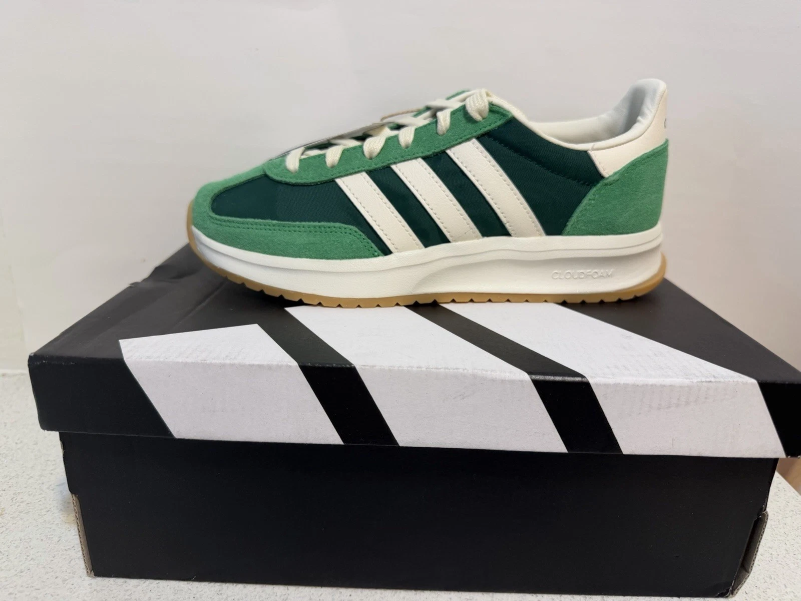 Adidas Men's Cloudfoam Low Top Athletic Sneakers - Green/White