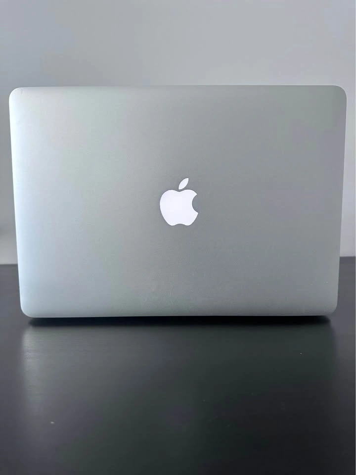 2015 MacBook Air - photo 4