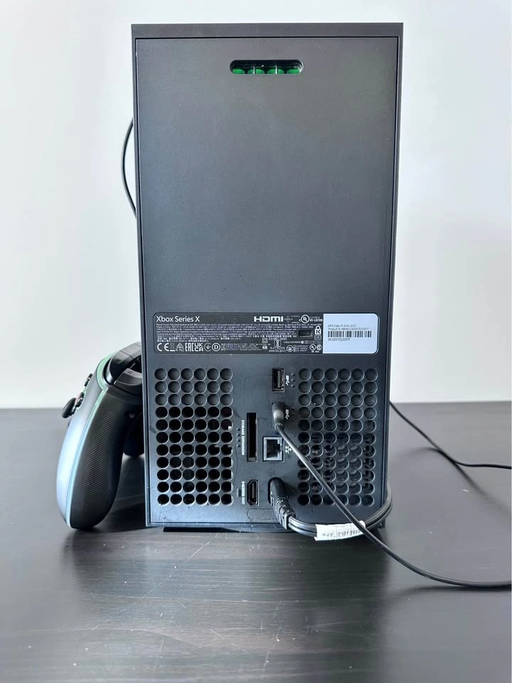 Xbox Series X Bundle - photo 5