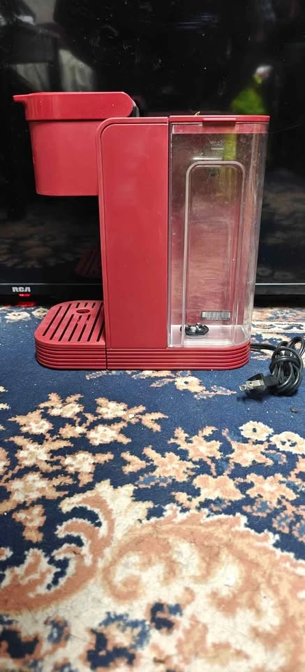 Red Keurig Single Serve Coffee Maker - photo 2
