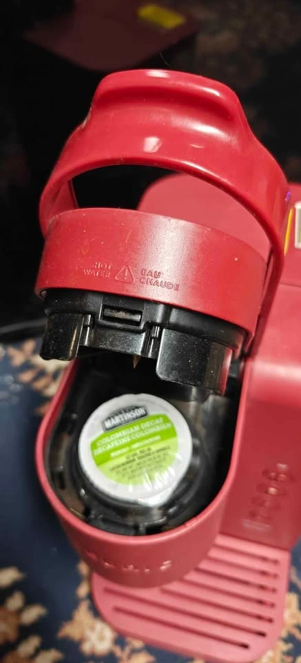 Red Keurig Single Serve Coffee Maker - photo 5