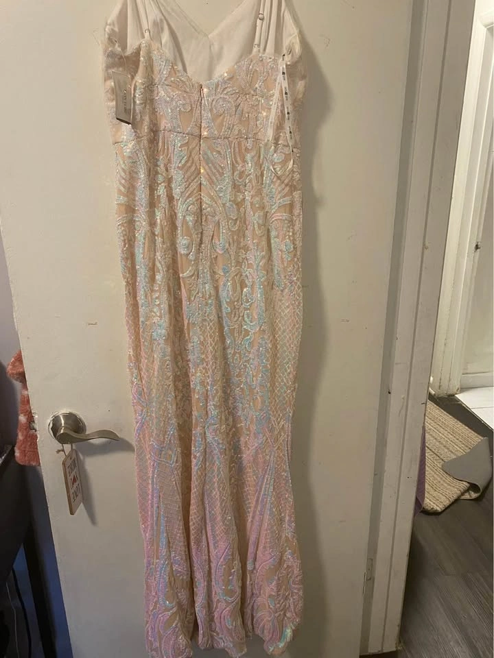 Jules and Cleo White Sequin Dress - photo 5