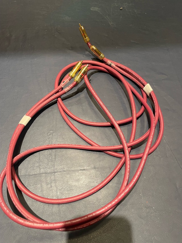 Tara Labs Prism 33i RCA Interconnects 2m