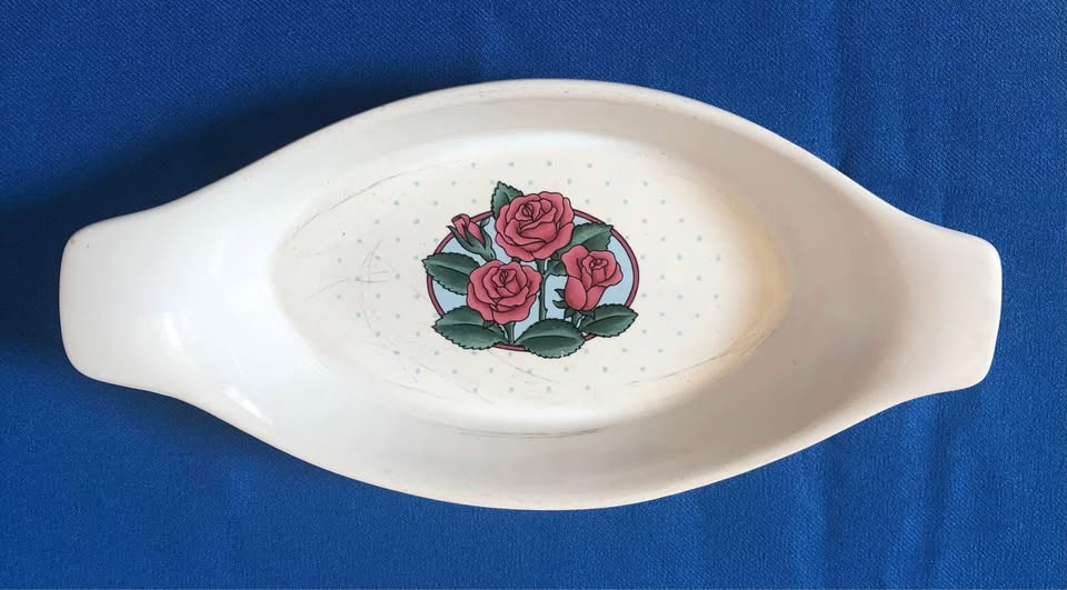 Three Vintage Mount Clemens Baking Dishes - photo 5