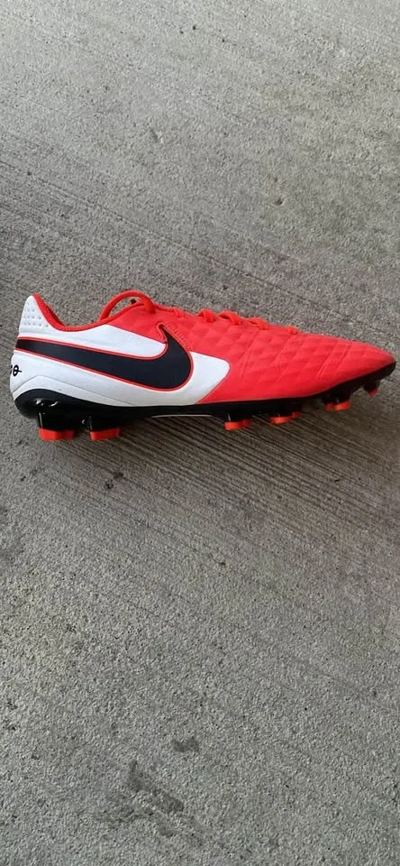 Nike TIEMPO cleats Legend 8 Academy - photo 4