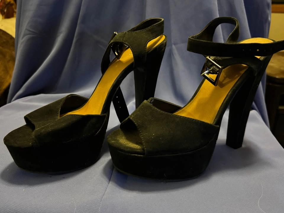 Black dress heels - photo 2