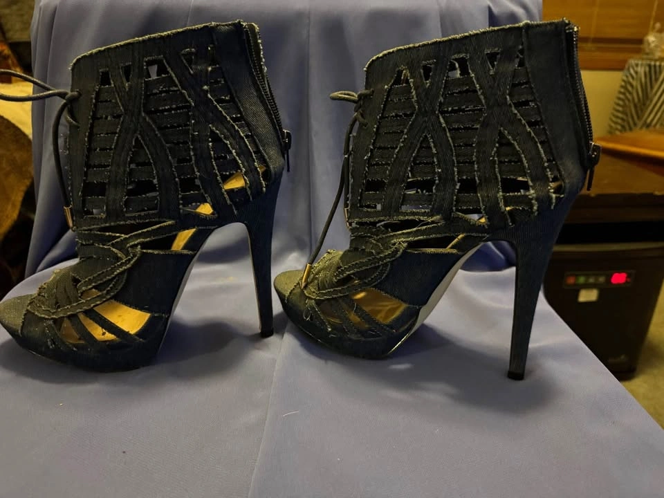 Neat Denim colored high heeled boots - photo 5