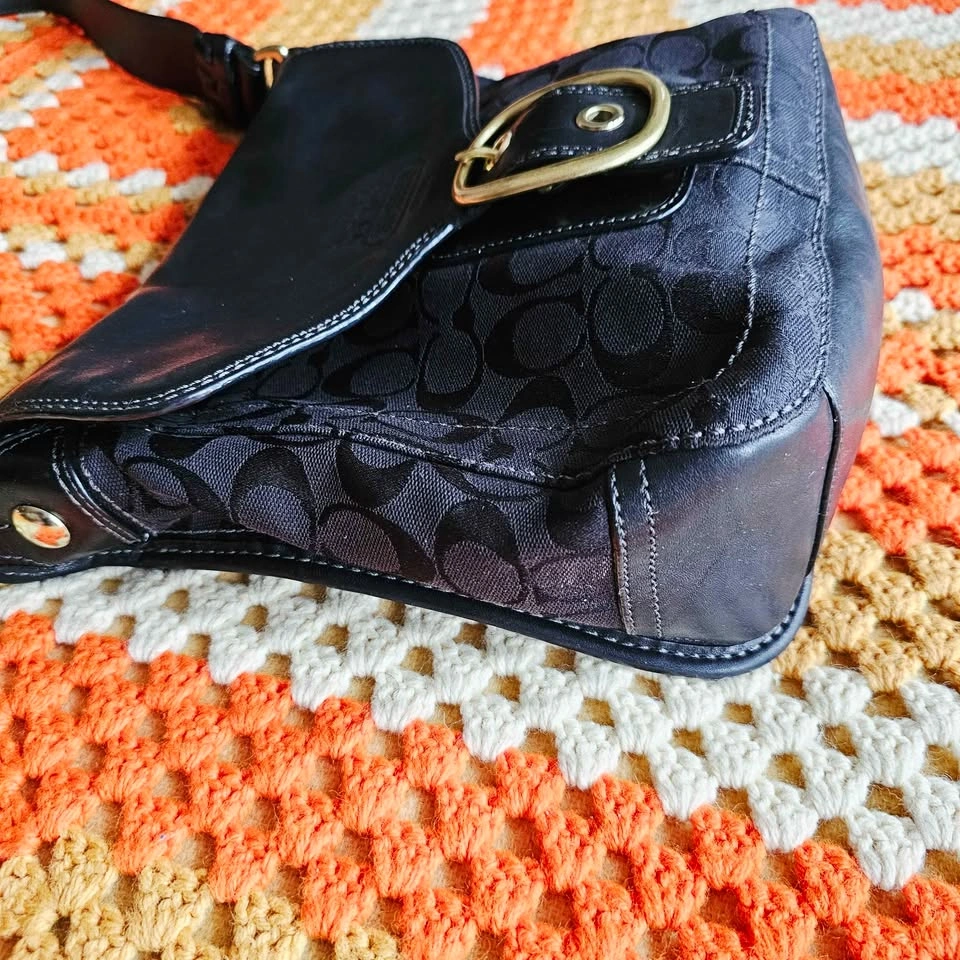 Vintage Coach Bleecker Soho Y2K Shoulder Bag Black Monogram 2007 - photo 4