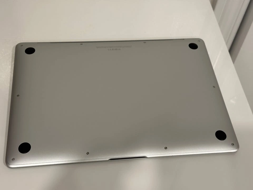 MacBook Air M1 2020 - photo 3